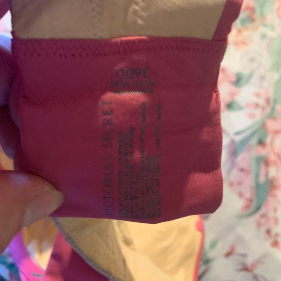 Pink Strapless Satin Bra Size 36 DD - Picture 10 of 11